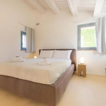 Torre Anna - A Luxury Experience With Pool And Jacuzzi 3*